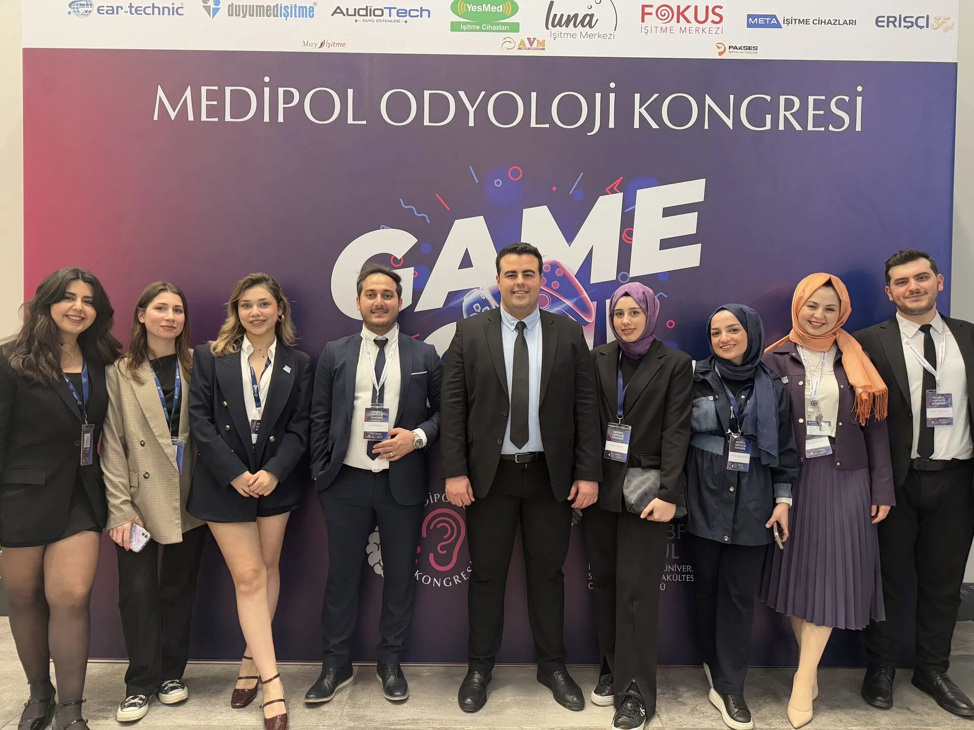 Medipol Odyoloji Kongresi grup fotoğrafı