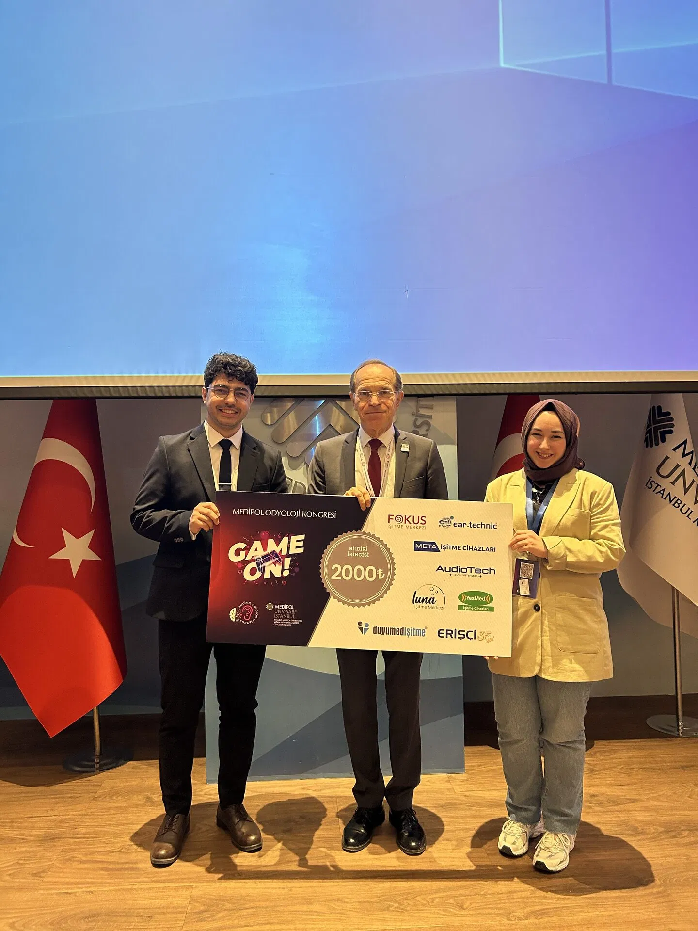 Medipol Odyoloji Kongresi bildiri ikincisi ödülü