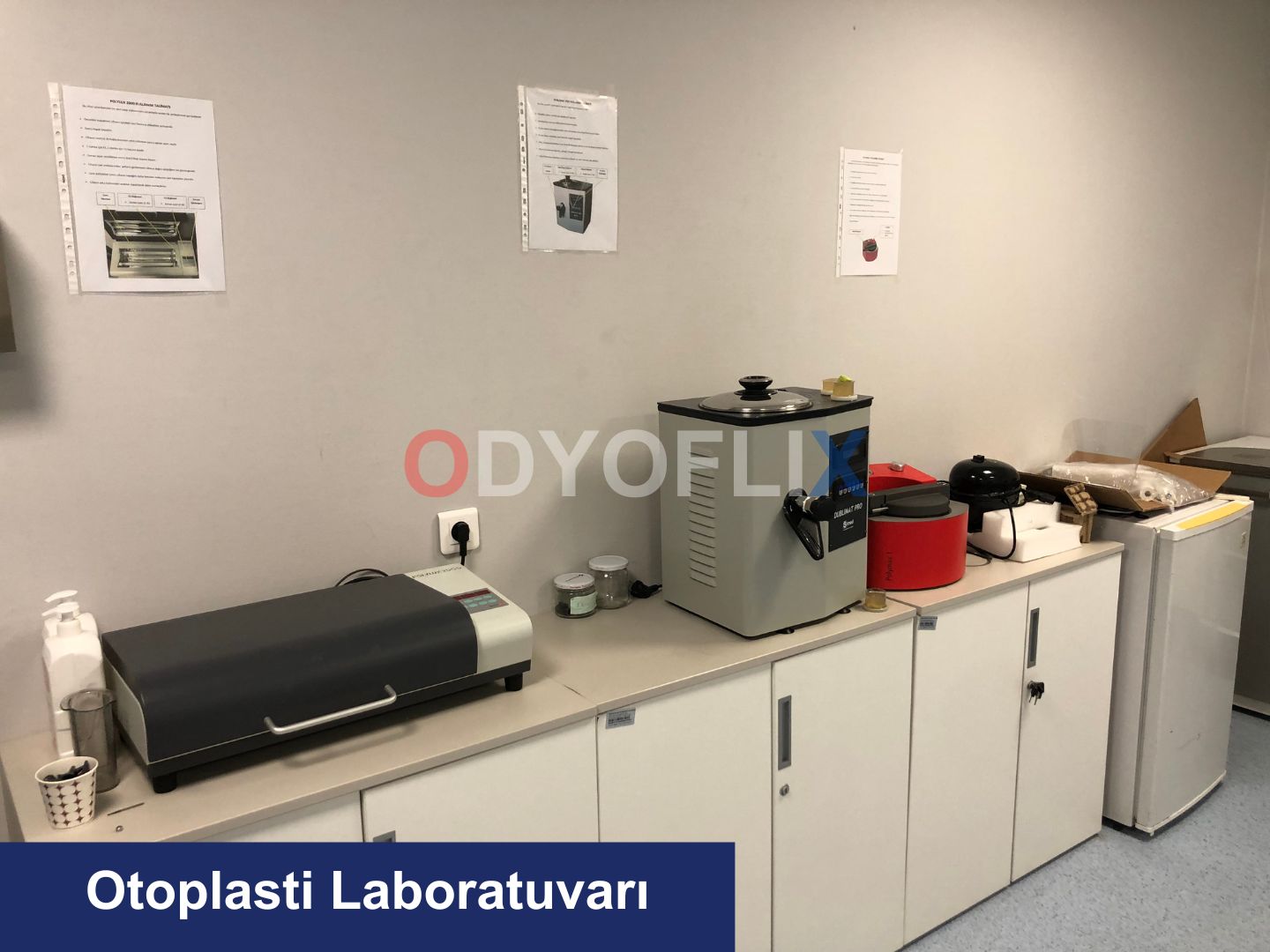 Laboratuvar görseli